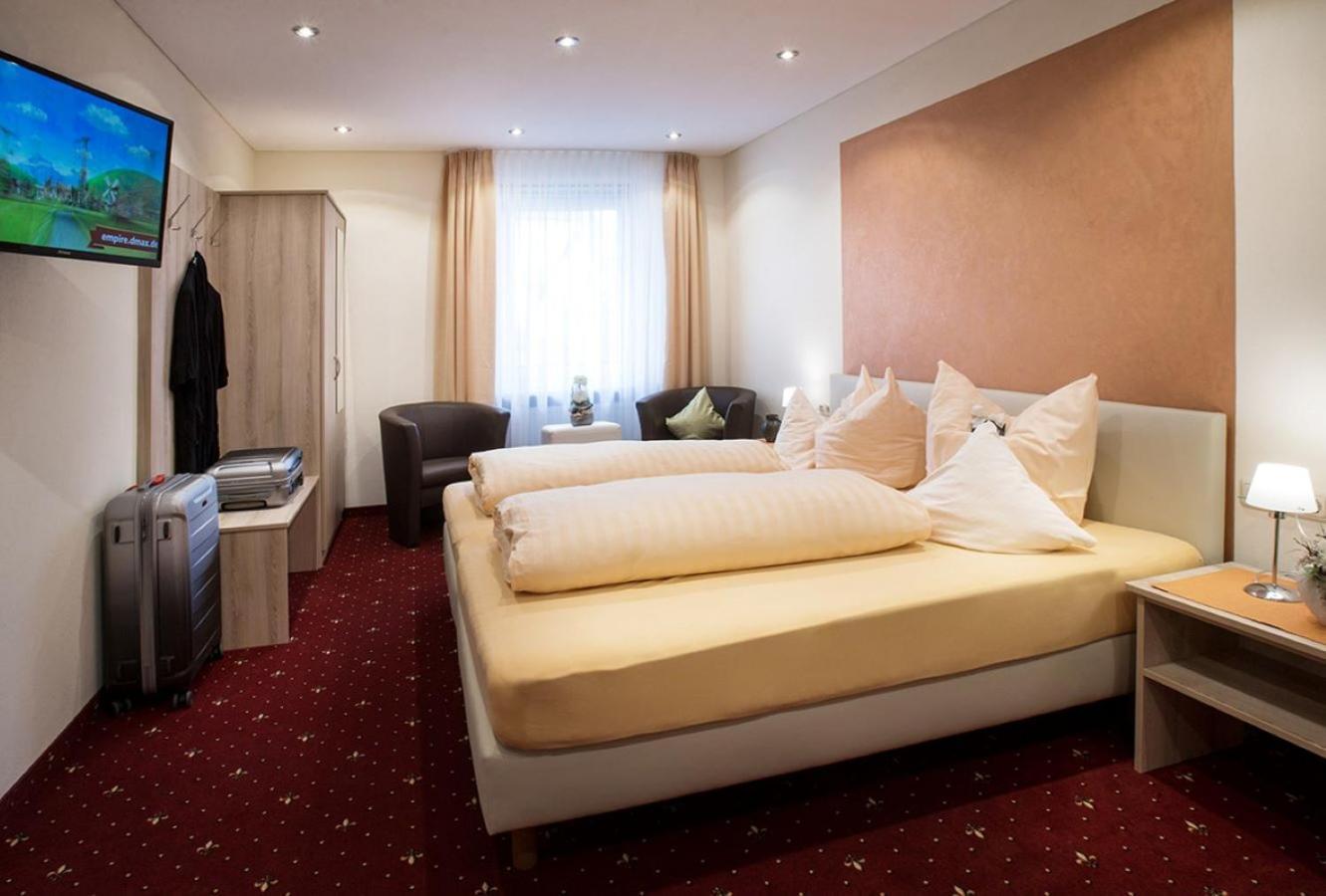 Hotel Gasthof Zur Post Konigstein in der Oberpfalz Bagian luar foto