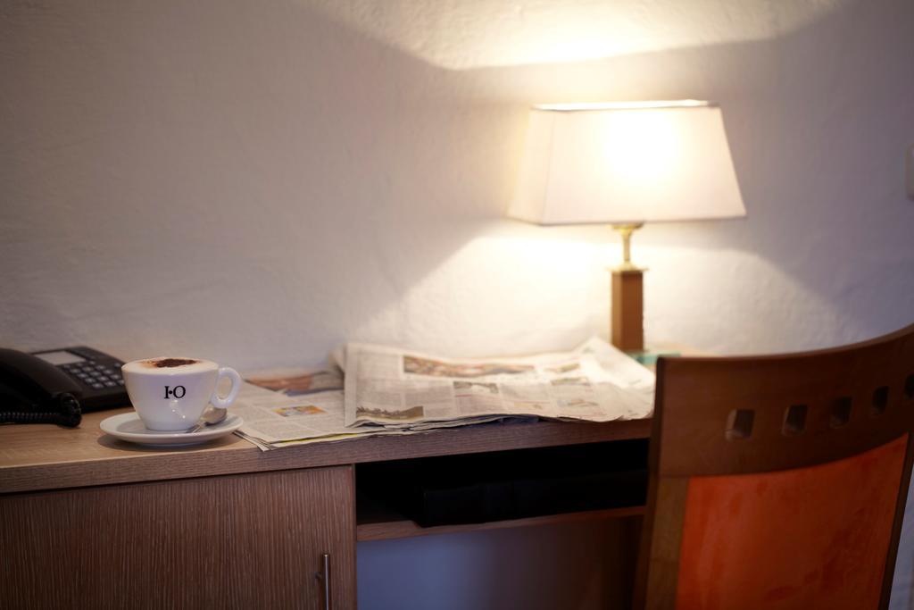 Hotel Gasthof Zur Post Konigstein in der Oberpfalz Ruang foto